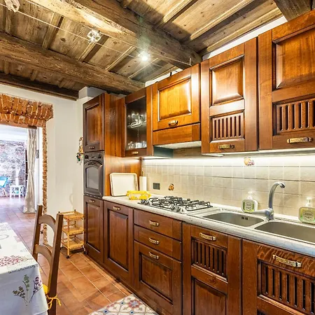 דירה Allgayer - Ancient Dependance בלגירטה